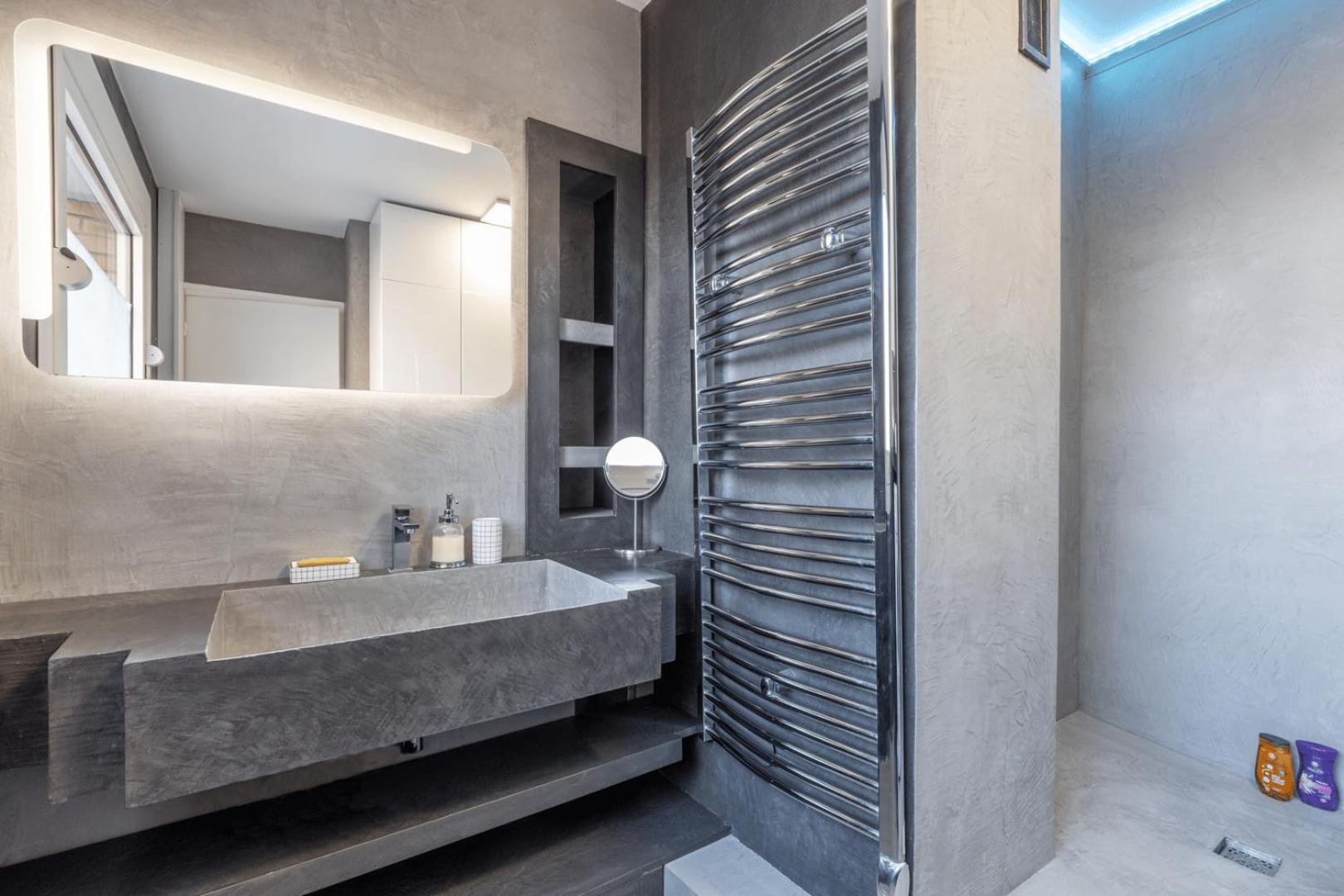 Hypercentre: Apartment Near Station With Parking ليل المظهر الخارجي الصورة